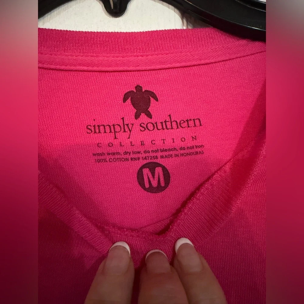 Womens Simply Southern “LIVE WHAT YOU LOVE ” Pink T Shirt sz Medium EUC - Picture 4 of 12